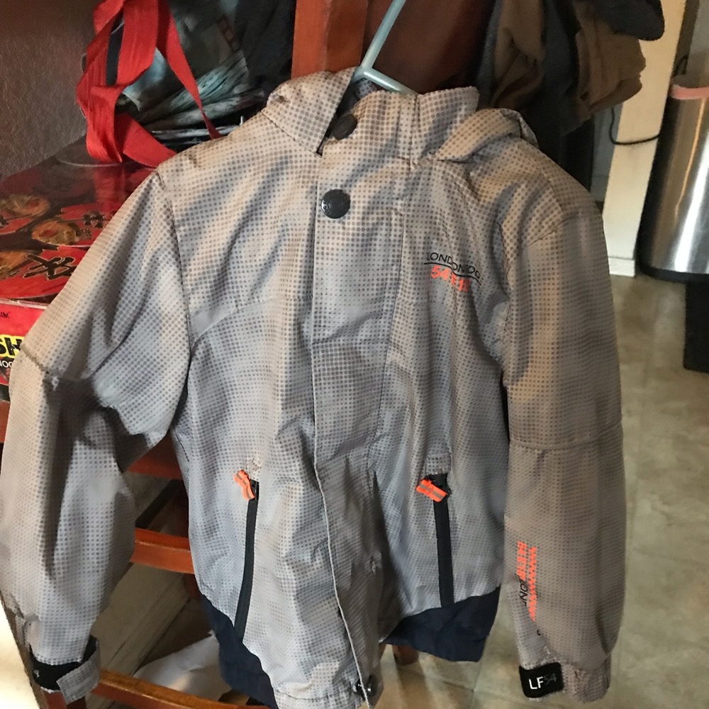 Rain coat